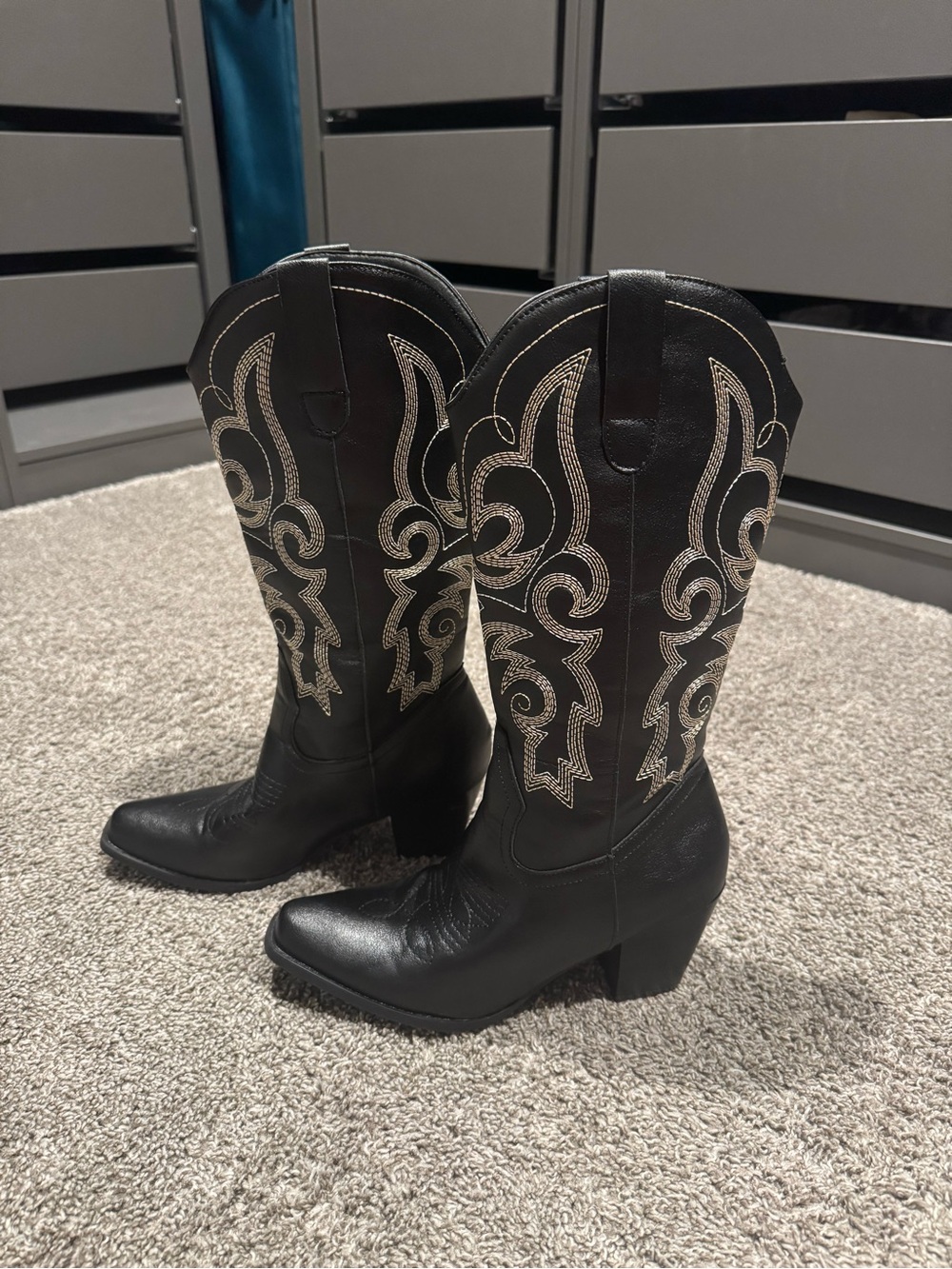 Black Western Embroidered Mid-Calf Boots